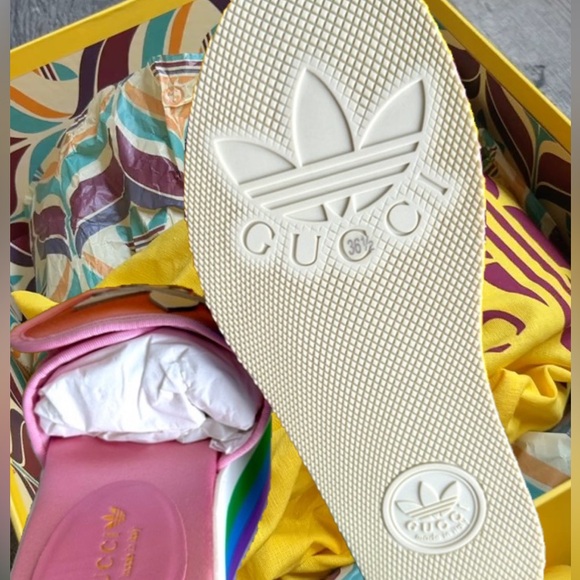 Gucci x Adidas Platform Slide Sandals - Picture 9 of 10